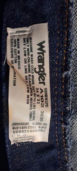 Джинсы Wrangler 36 mwz  W34 L32
