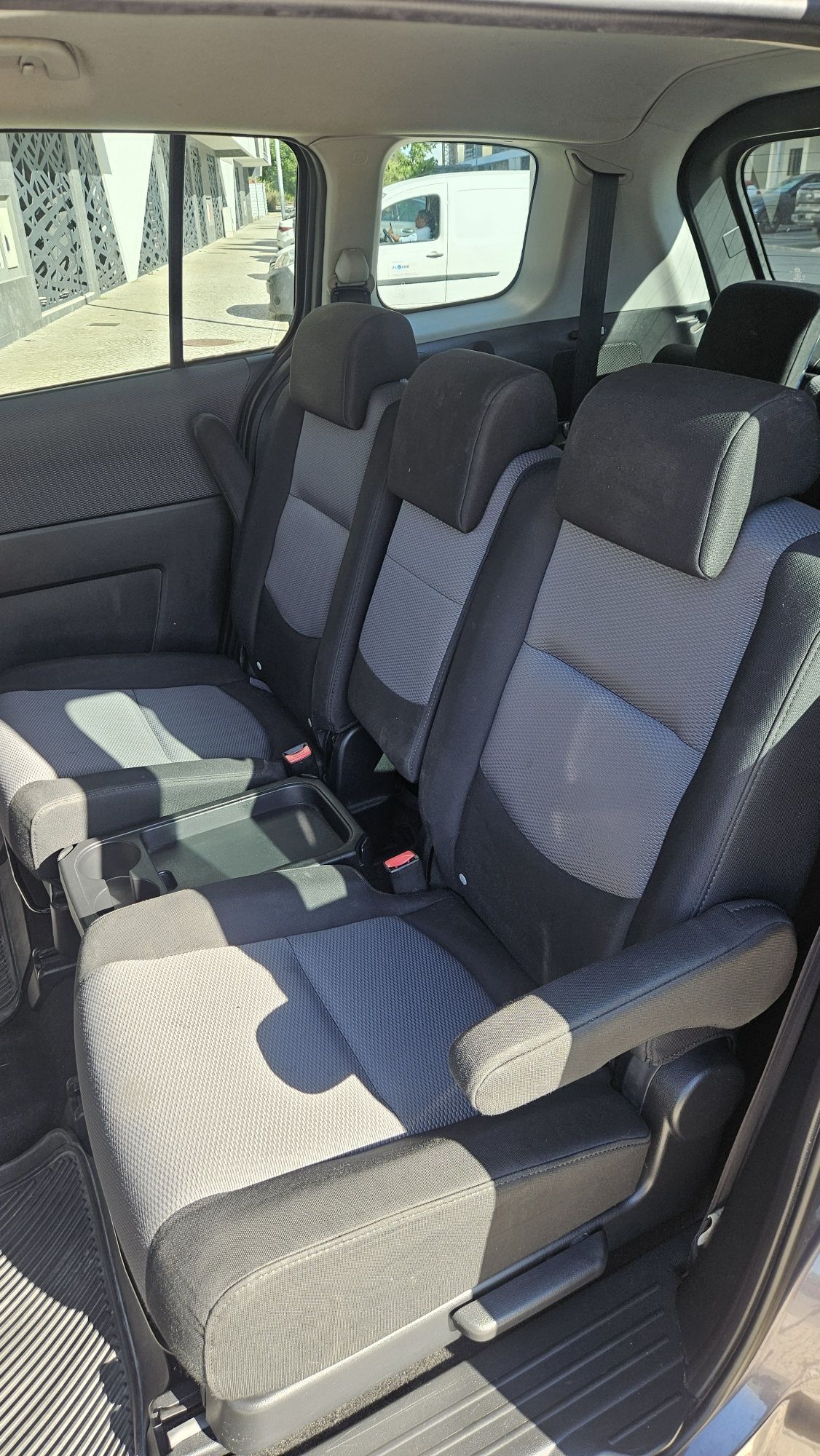 MAZDA 5 2.0 TD-7Lugares(nanais)