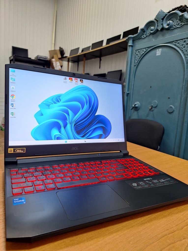 Acer Nitro 5 AN515-57 i5-11400H RTX 3050 Ti 4Gb DDR4 16Gb SSD 512Gb