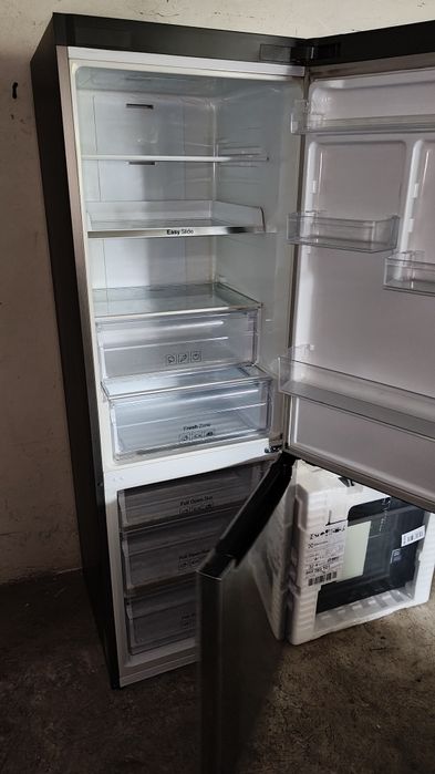Lodówka Samsung RB33J3205SA A++ gwarancja