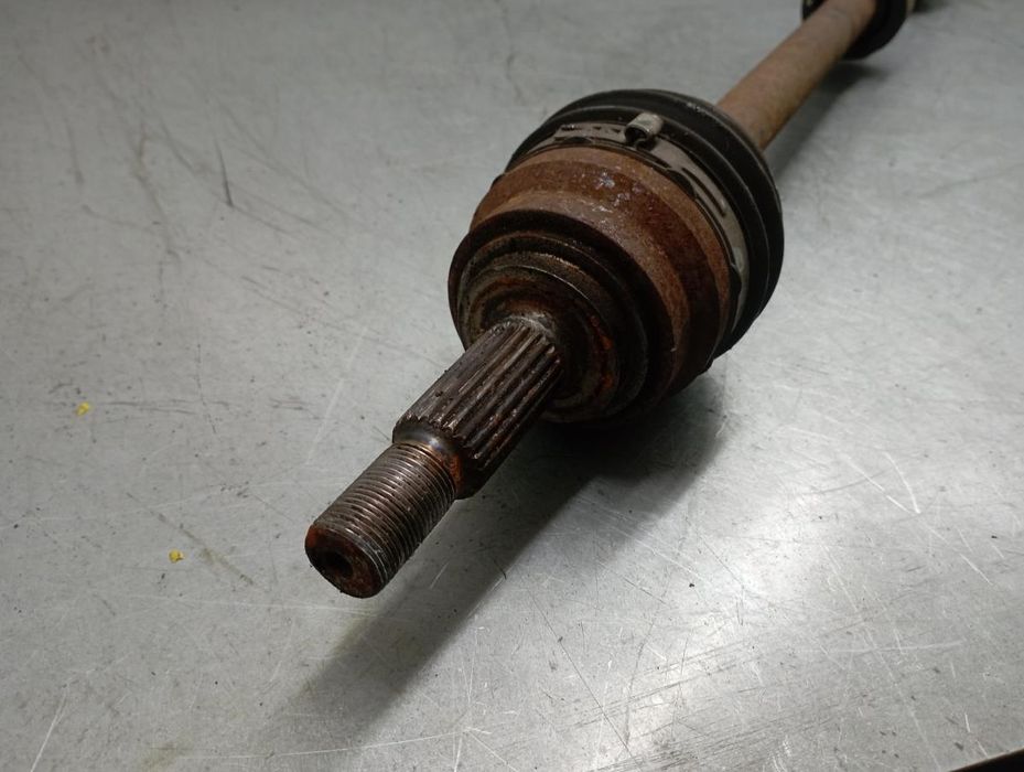 Transmissão frente direita DACIA Sandero III