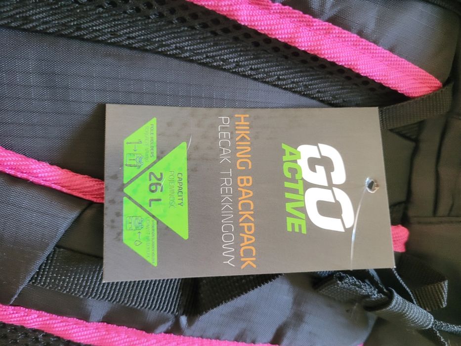Plecak trekkingowy 26l NOWY Go Active czarny z różem