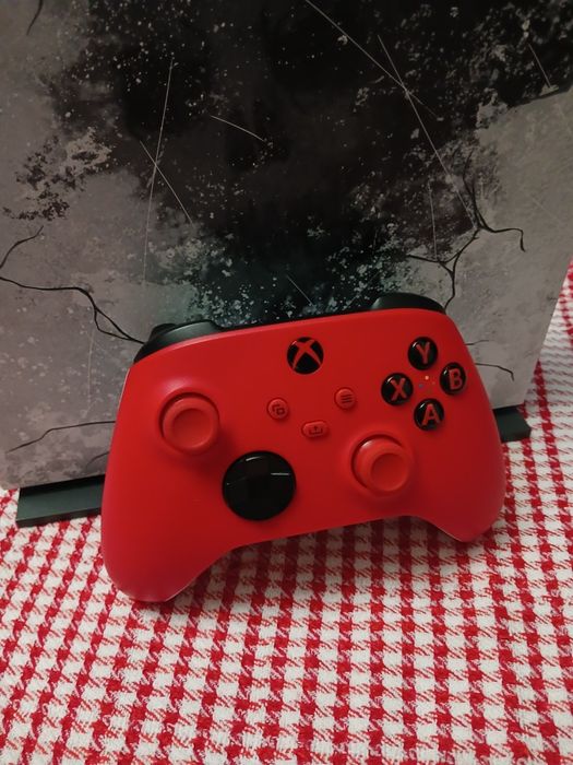 Приставка Xbox one X 4k.
