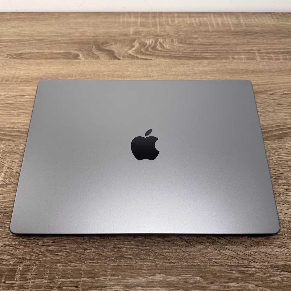 Macbook Pro 14" 2021 M1 Pro/16Gb DDR5/SSD 512Gb акб: 93% (код: M0447)