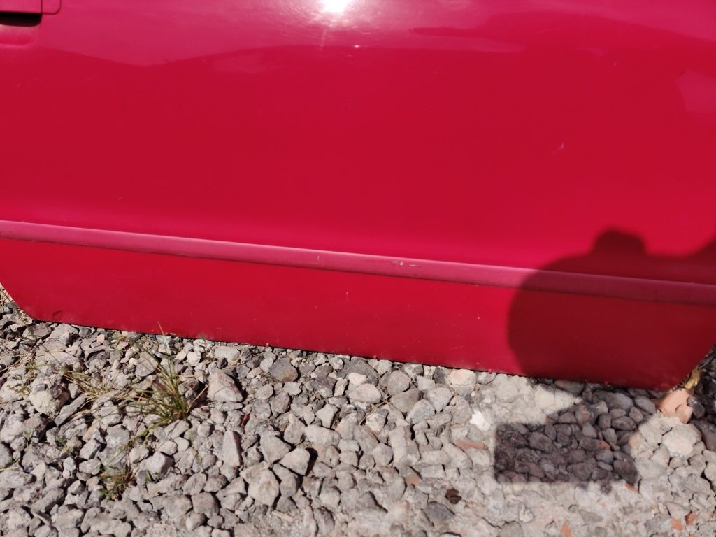 Prawe drzwi przód audi A4 b5 ly3h