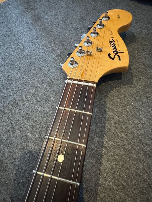 Gitara elektryczna Squier by Fender Affinity SSS