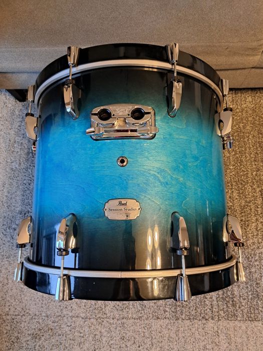 Pearl Session Studio Blue Brust shell set 22,16,13