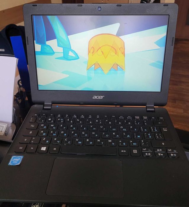 Ноутбук Acer Travelmate B116