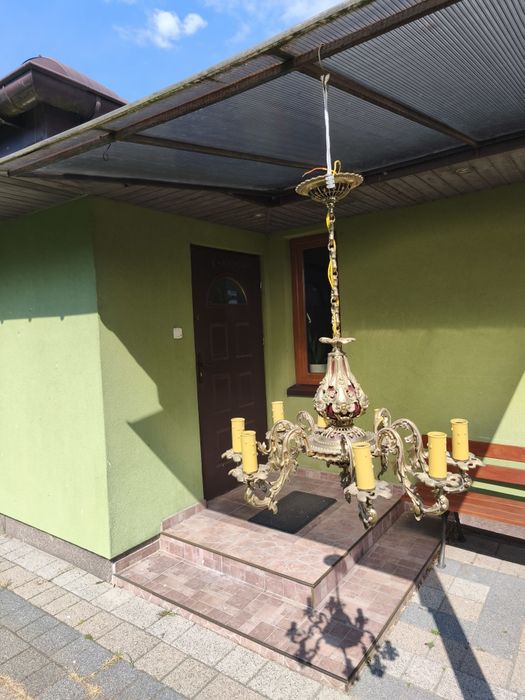 REZERWACJA. Żyrandol mosiężny sprawny