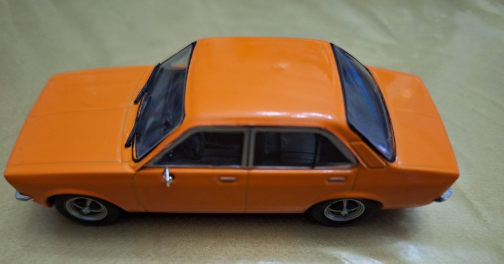 Miniatura Opel 1/43