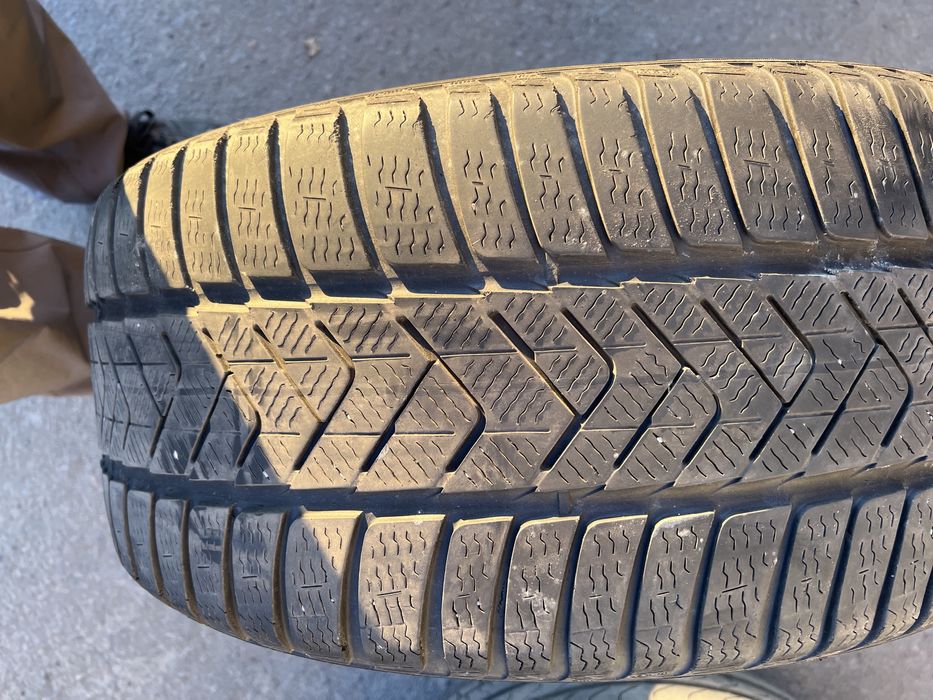 Pirelli sottozero 245/45/18 275/40/18