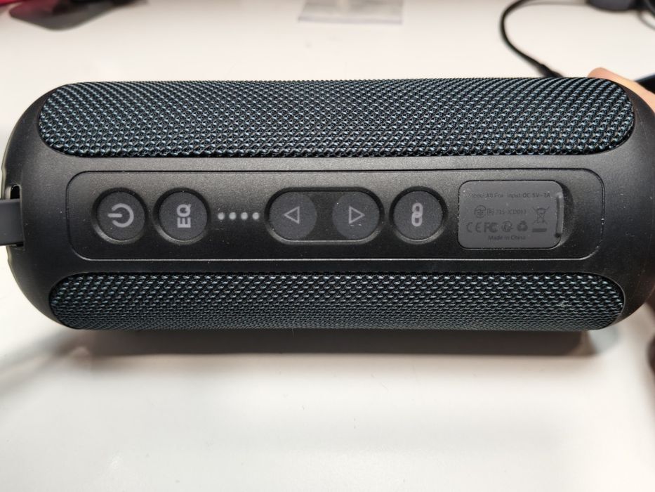 Колонка блютуз Oztizan x8 pro  2*20w