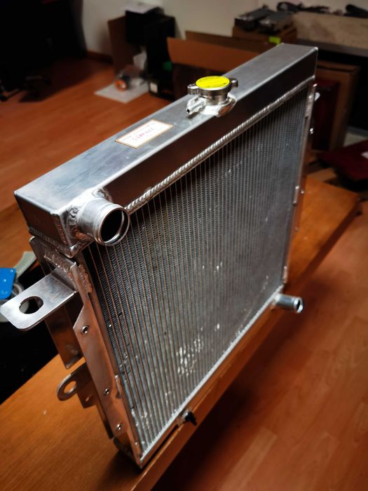 Radiador Toyota Land Cruiser HZJ75 - Alumínio Alta Performance