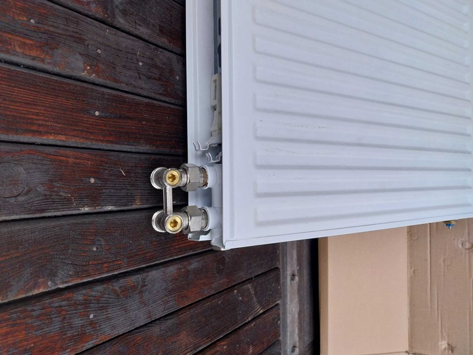 Grzejnik 60x100 bialy