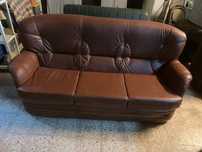 Sofa de sala em estado novo