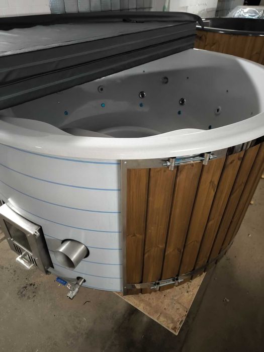 Balia ogrodowa gorąca beczka jacuzzi hydromasaż aeromasaż