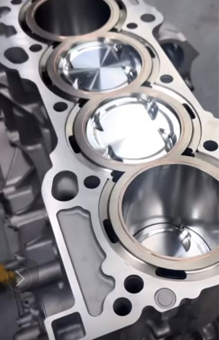 Regeneracja głowic, szlify wałów, cylindrôw.