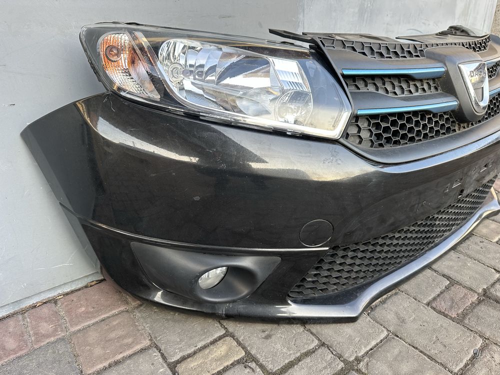 Бампер передний Dacia Logan 2013-