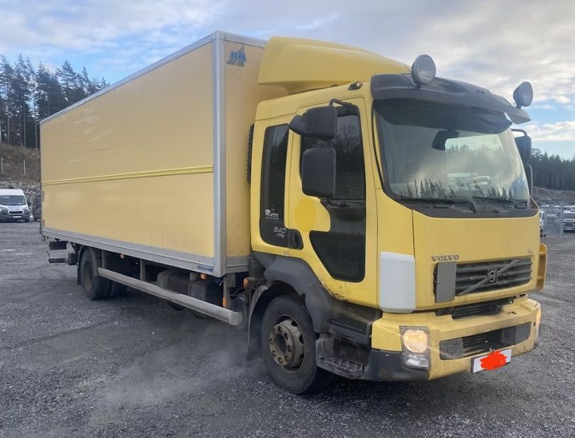 Oferuje usługi transportowe