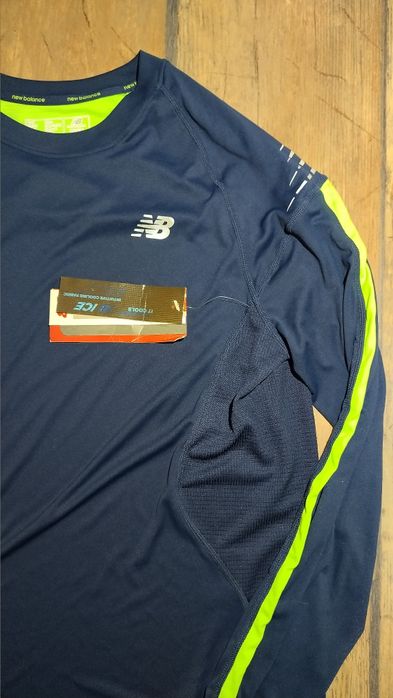 Кофта, лонгслив New Balance