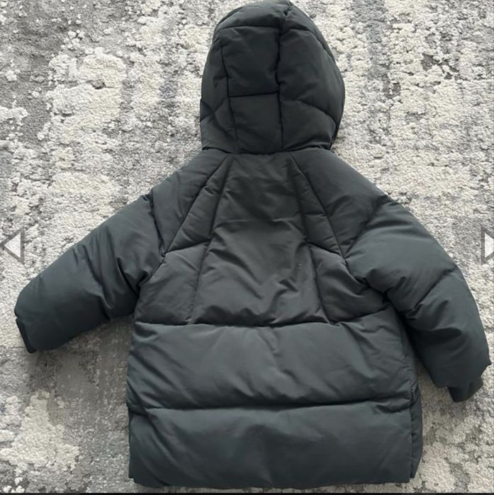 Куртка  Zara, Пуховик Zara 104 см