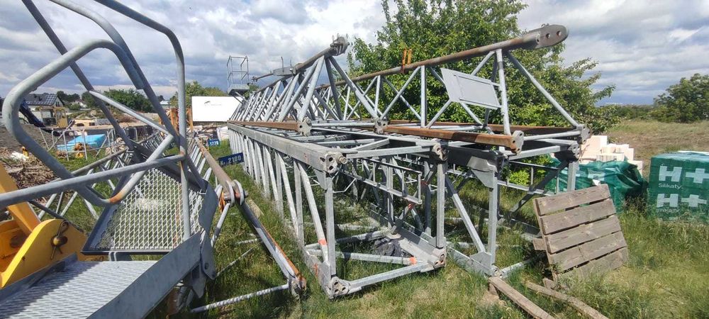 Żuraw wieżowy FM GRU 1250 cty