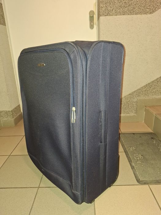 Granatowa walizka Puccini 70x50x30