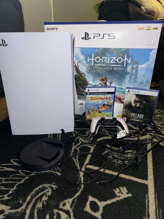 Konsola Sony PlayStation 5 Disc Edition 825GB, kontroler,gry