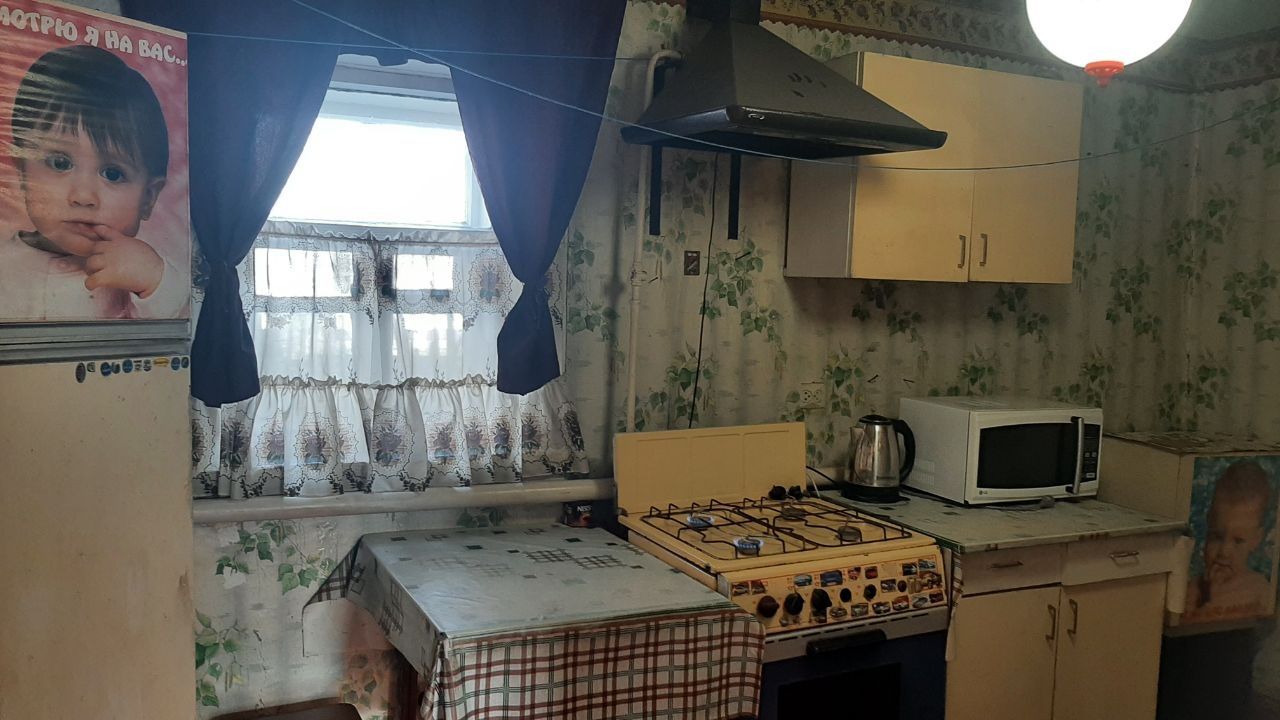 Продається будинок в смт Драбів, Черкаська область