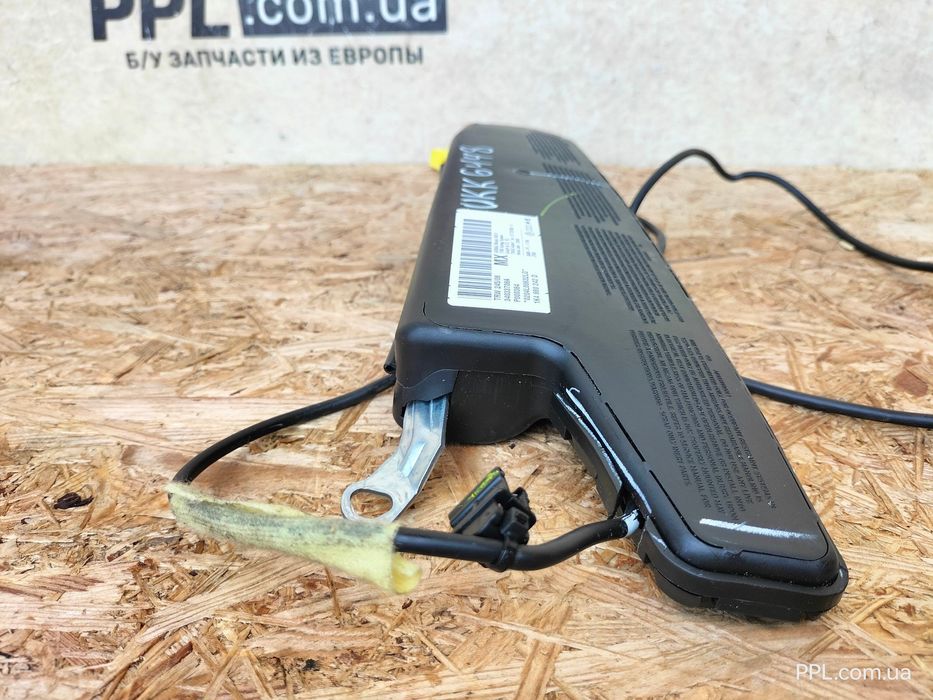 VW Jetta V 05-11 подушка безопасности в сиденье правая 1K4880242D