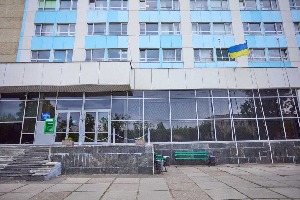 Лівий Берег м.Чернігівська Гетьмана Полуботка Броварський пр БЦ БЕАРС