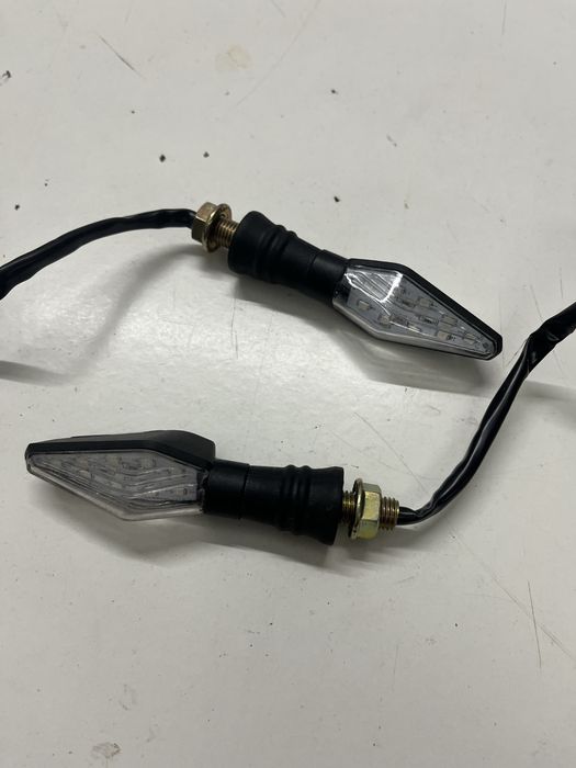 Piscas Led universais Mota