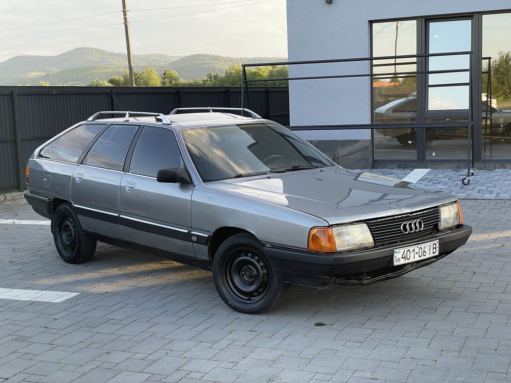 Audi 100 c3 2.3E