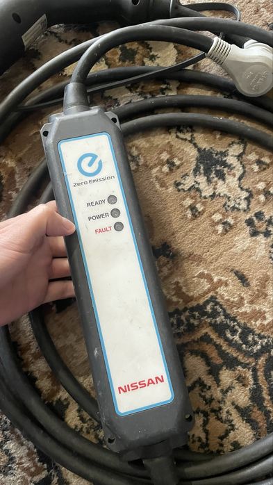 Оригінальна зарядка Nissan Leaf 2