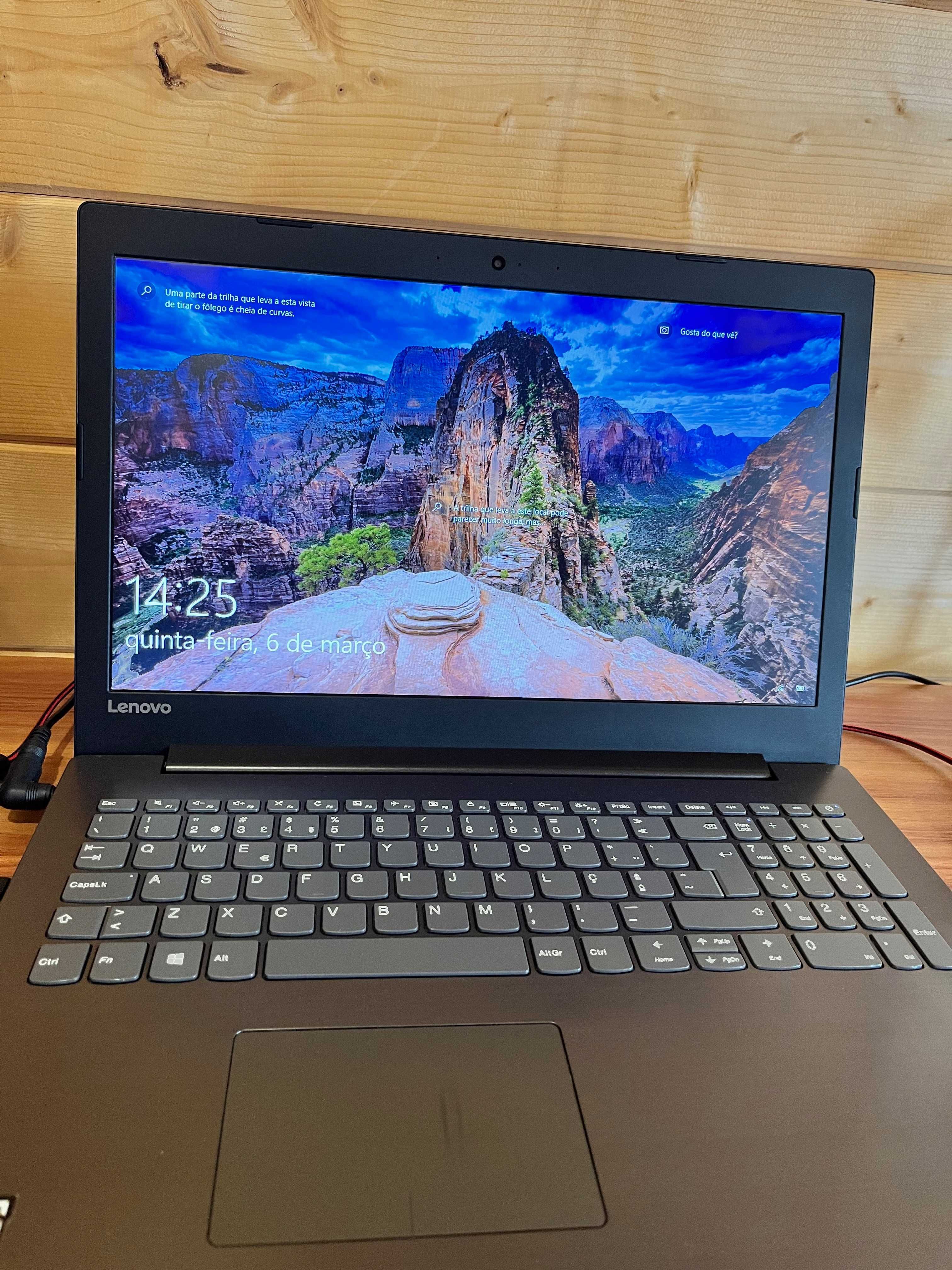 Notebook Lenovo como novo