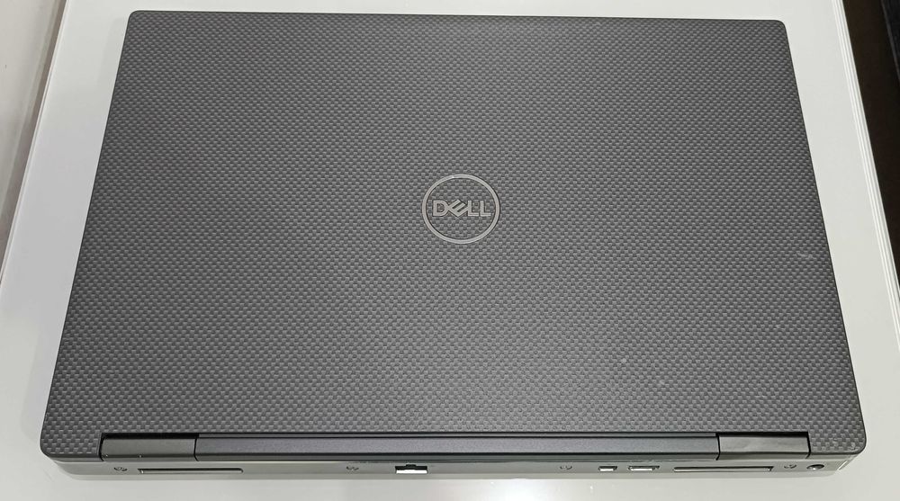 Dell Precision 7540 Workstation – FHD/i7 hexacore/64GB RAM/Gráf.Nvidia64737773446531123
