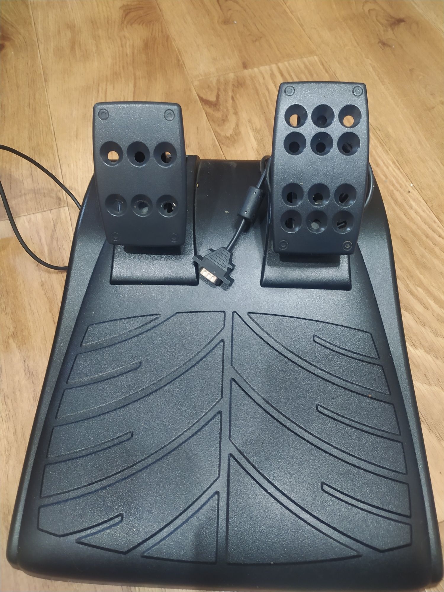 Ігрове кермо Logitech Driving Force GT 900°