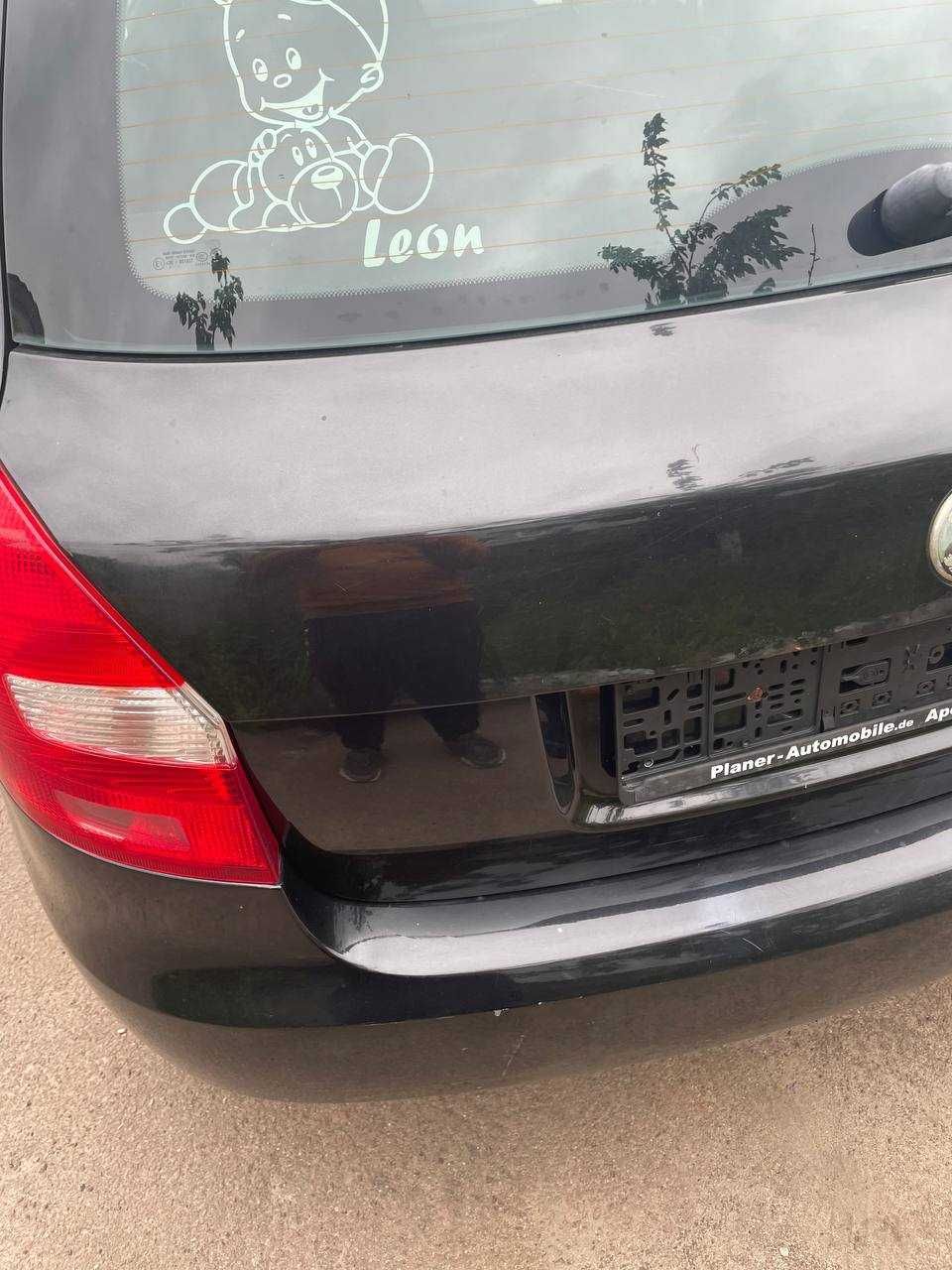 Крышка багажника со стеклом, шкода фабия 2 хетчбек, ляда Skoda fabia 2