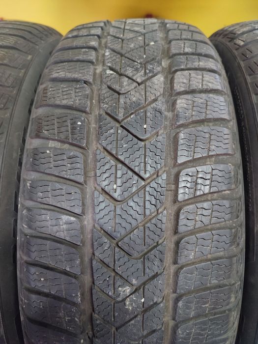 Opony zimowe 225/55R17 97H Pirelli Sottozero 3 | Winter Zimowe