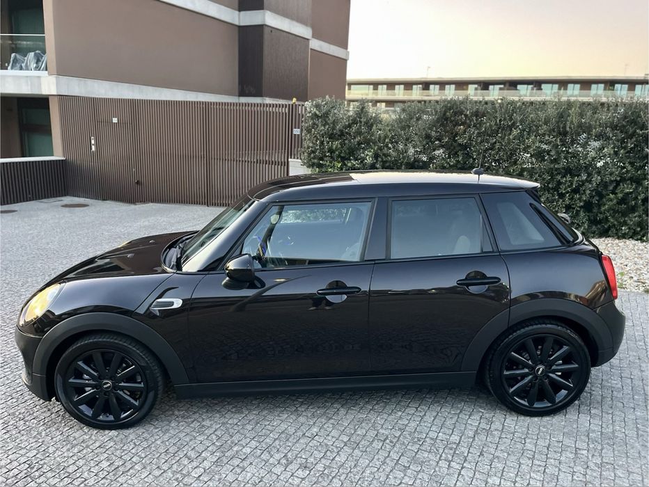 2015-MIni Cooper 1.5 D