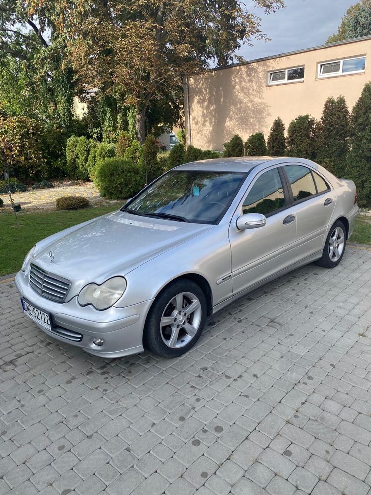 Mercedes C180 kompeessor