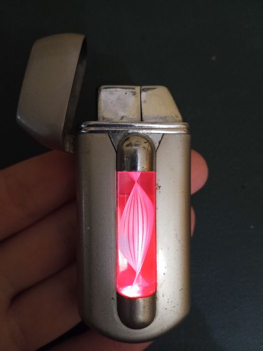 Зажигалка Monte Carlo