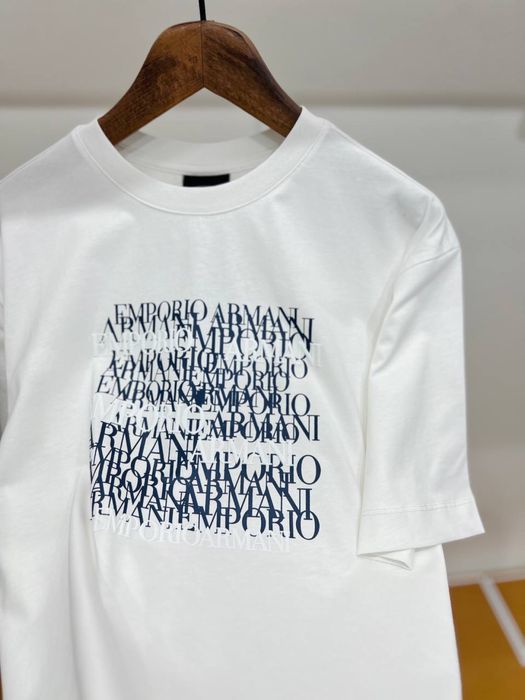 Футболка Armani Exchange