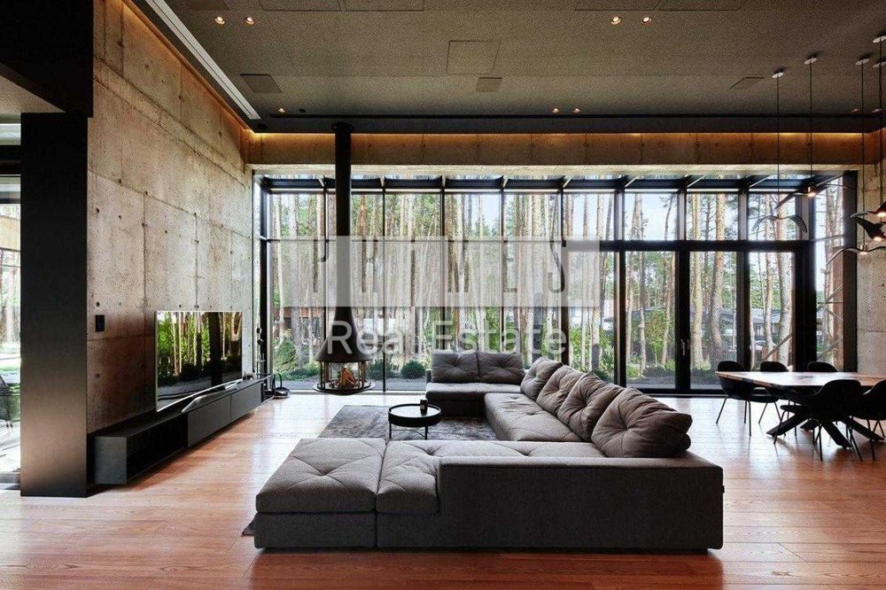 Оренда сучасного будинку в Гнідині КМ Підкова