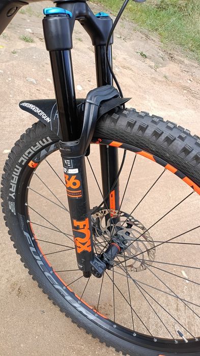 Karbon cube stereo hybrid 140 hpc  tm 625 29' FOX 36,FOX DPX2,MAG MT 7