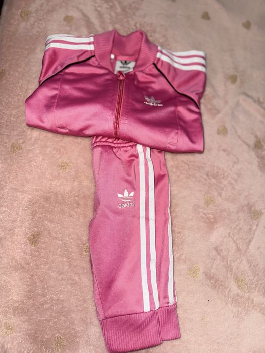 Vendo fato treino de bebe