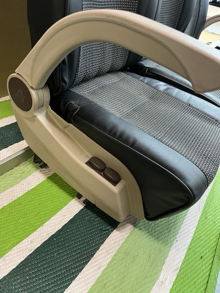 Fotele pojedyncze bus camper brygadówka