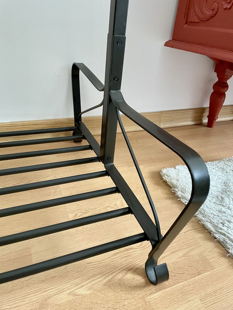 Cabide de Pé IKEA