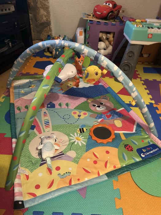 Ginasio Baby Clementoni