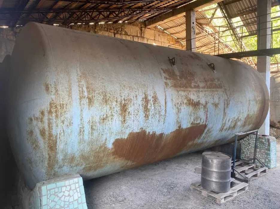 Ємність нержавійка 20, 25, 50 куб/ бочка металева 40, 50, 75 куб/ ГСМ